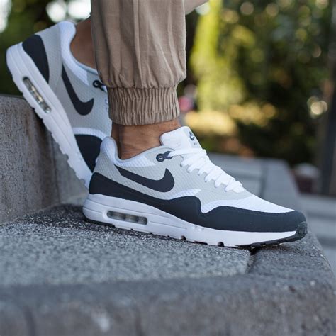 nike air max modern essential herren|nike air max 1.